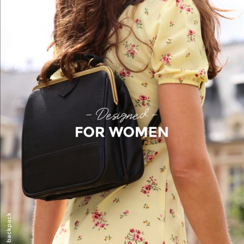 The bebebark Vegan Purse Backpack